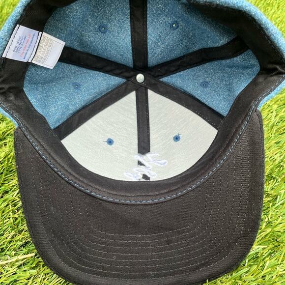 Hurley Wool Blend SnapBack Two-Tone Textured Cursive Logo Adjustable Hat - Picture 6 of 7